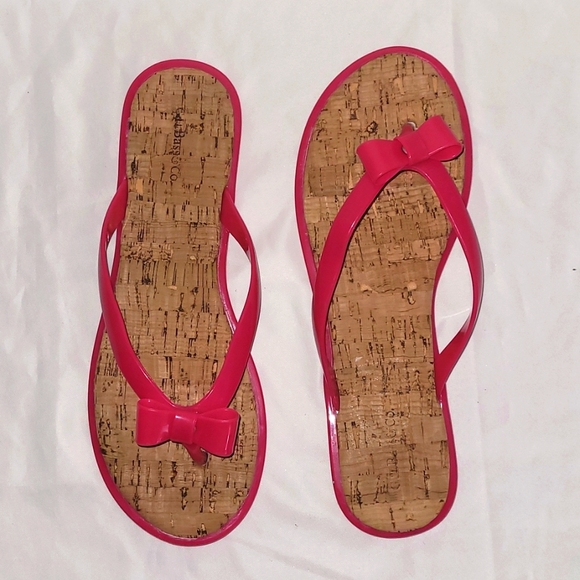 Women's Sandals - Picture 4 of 4